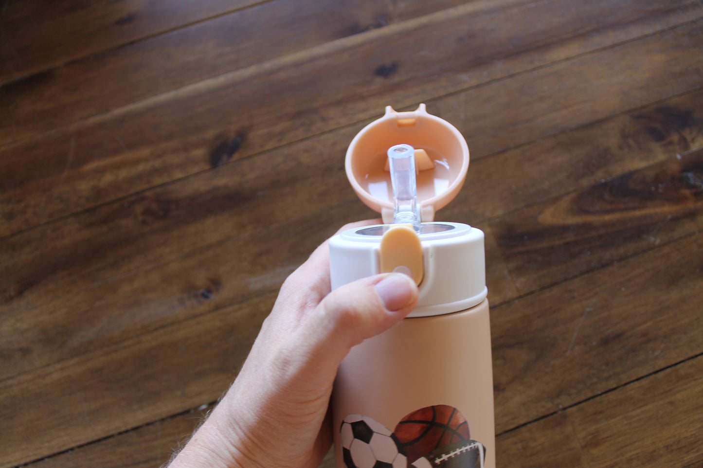 Wilder Sports Kids Water Bottle w/button lid in Tan