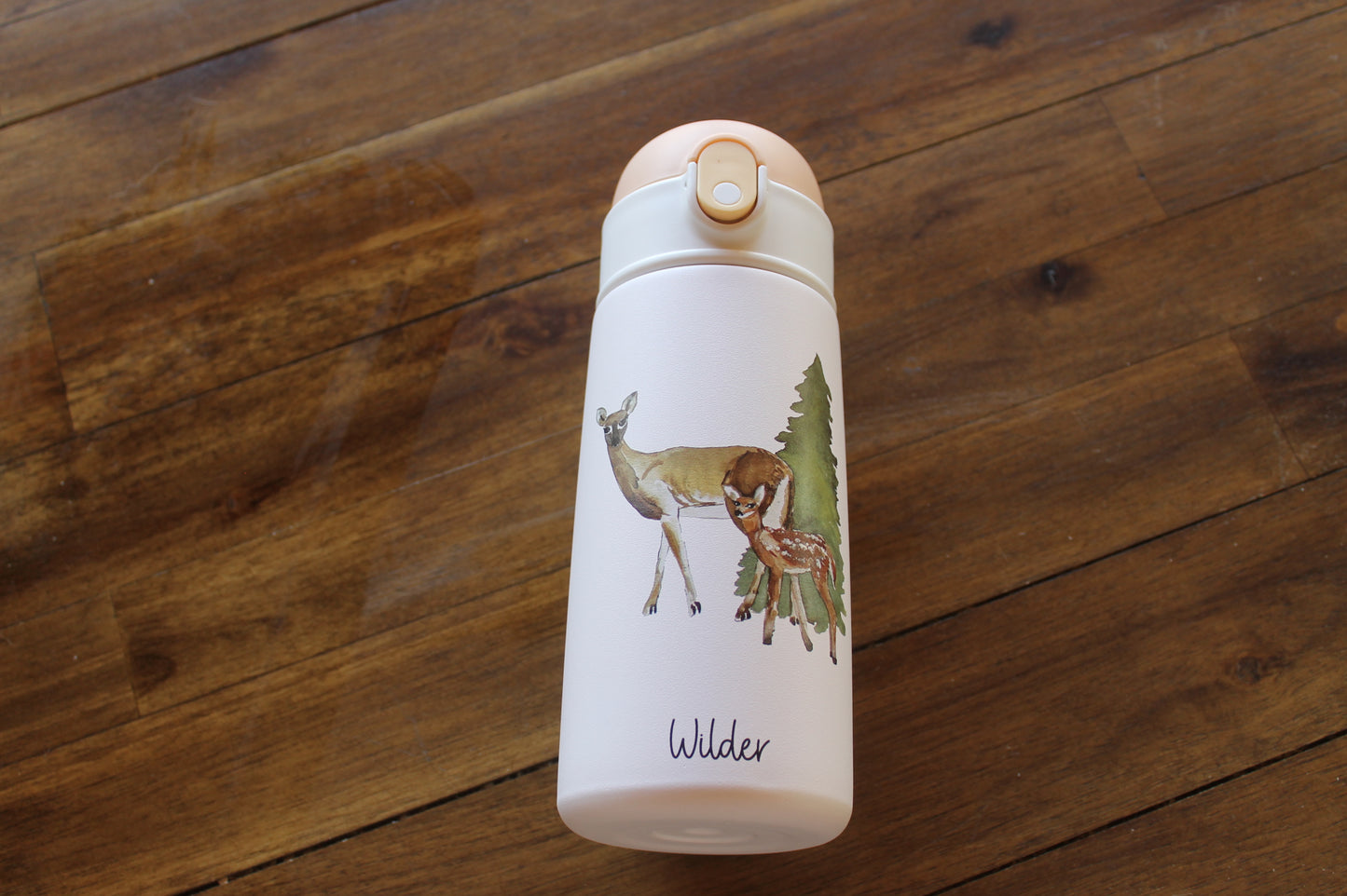 Wilder Deer Mama w/baby Kids Water Bottle w/button lid in White